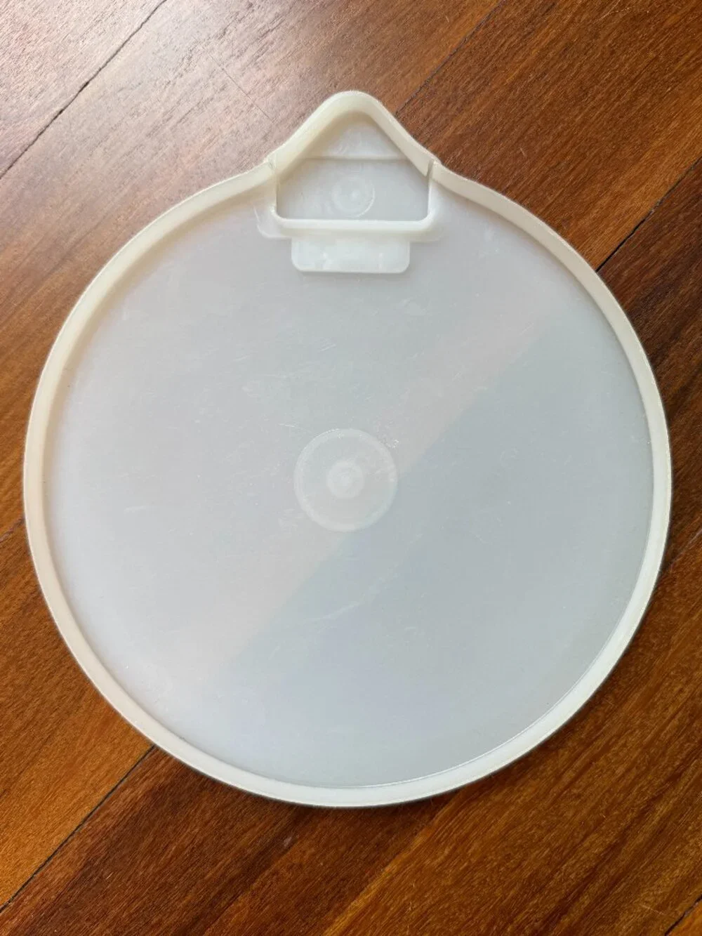 Vintage Tupperware Mix-n-Store Replacement Lid with Pouring Flap